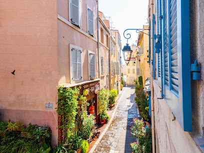Beautiful 1-Bedroom Apartment Near The Old Port - Belvilla By Oyo Hôtel à Marseille 02