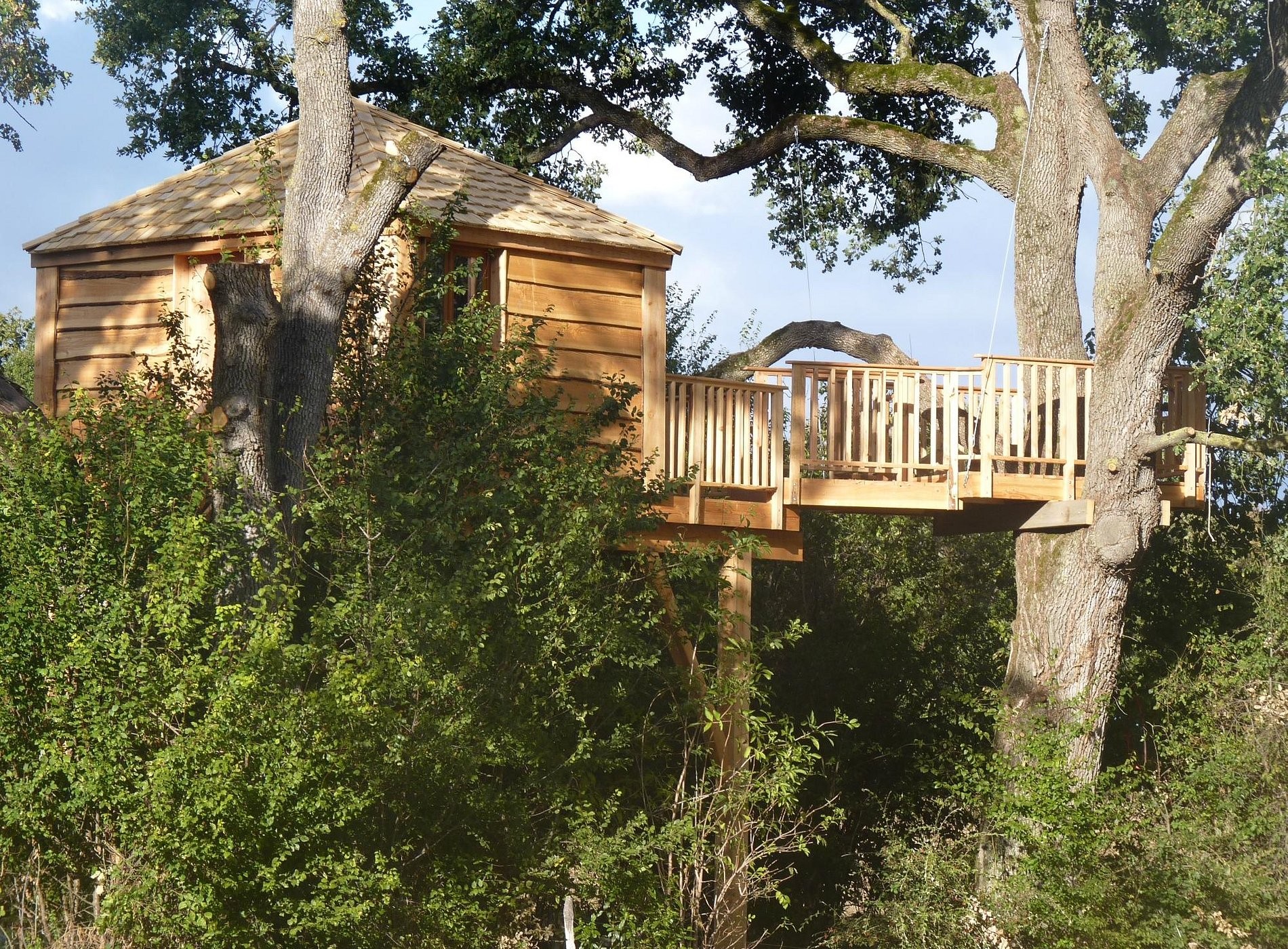 Les Robinsonades, Hôtel à Saint-Christaud