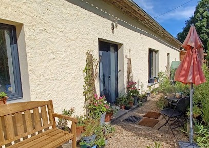 Vineyard View Studio France, Hôtel au Fleix