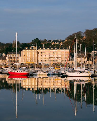 Hôtel Vue Mer Perros-Guirec Le Nautica, Hôtel à Perros-Guirec