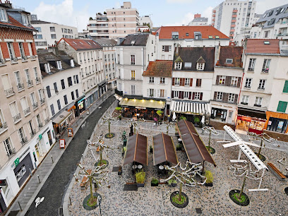 Cozy Apartment 2Bdr/4P - In The Heart Of Suresnes - Belvilla By Oyo, Hôtel à Suresnes