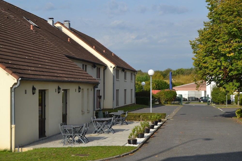 Kyriad Creil - Chantilly Nord, Hôtel à Creil