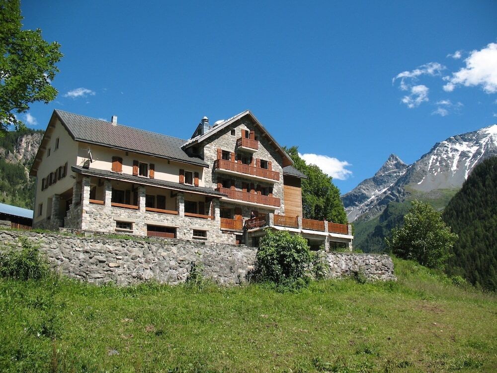 Chalet Du Bon Air, Hôtel à Peisey-Nancroix