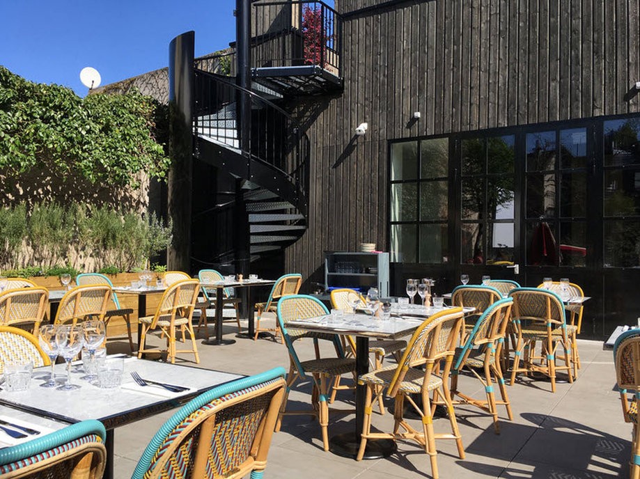 MOB HOTEL Paris Les Puces, Hôtel à Saint-Ouen