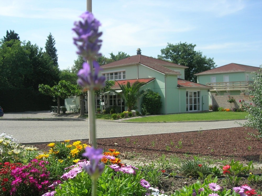 Fasthôtel Avignon Nord, Hôtel au Pontet