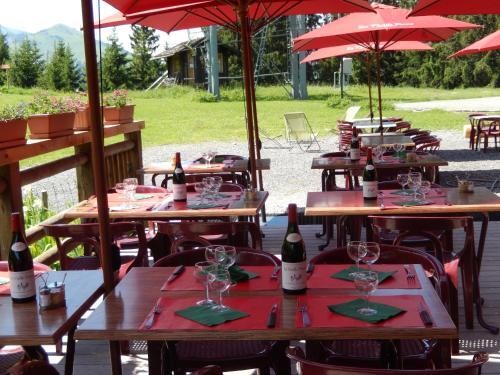 HOTEL LA VIEILLE FERME, Hôtel à Manigod