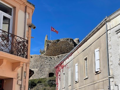 Hôtel Restaurant Du Commerce, Hôtel à Talmont-Saint-Hilaire