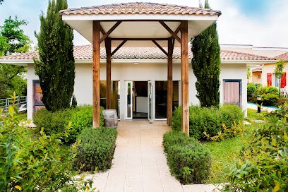 Résidence Saskia, Résidence Hôtelière à Cazaubon