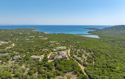 Villa De Luxe - Villa Perfetti, Hôtel à Pianottoli-Caldarello