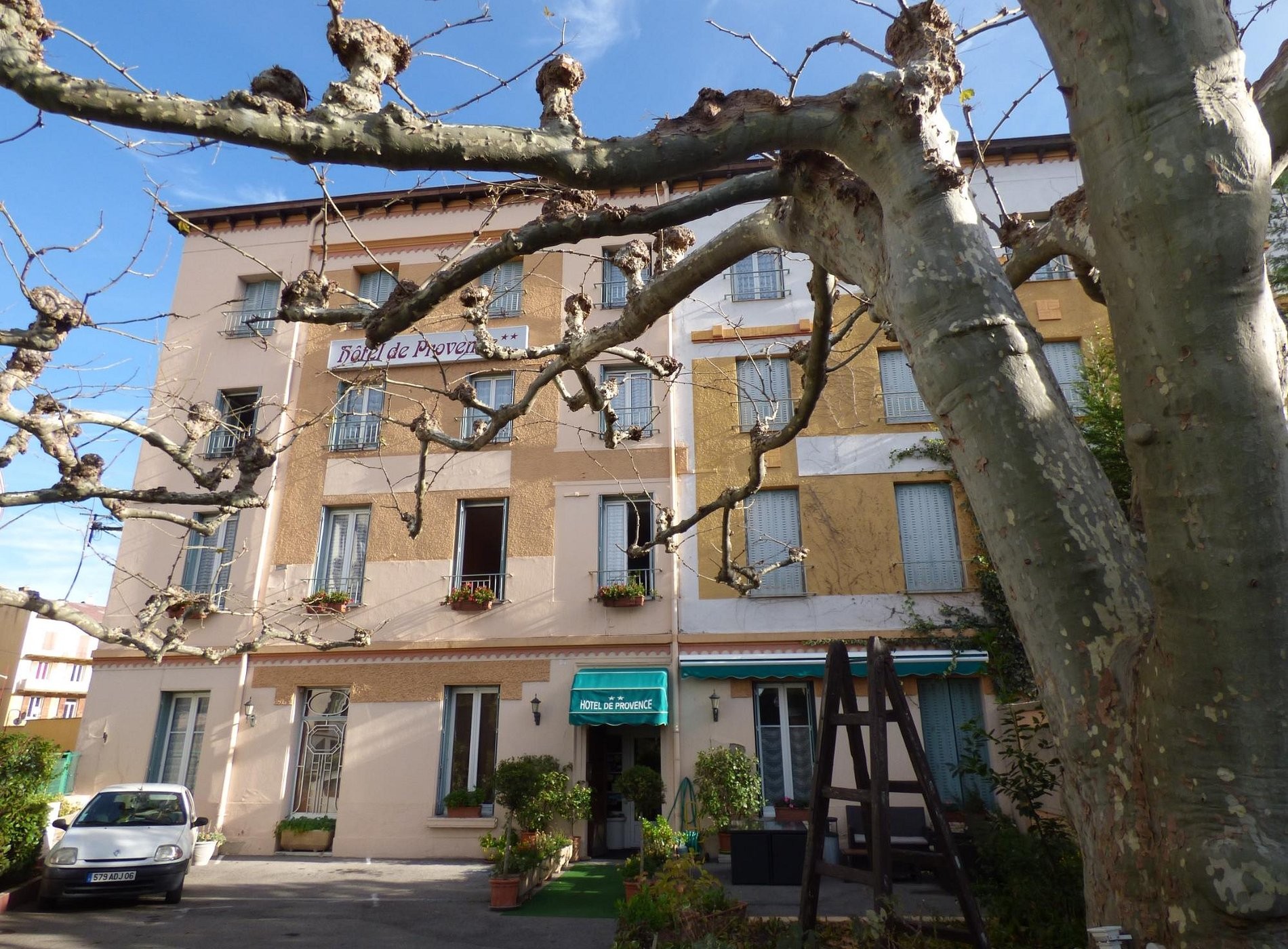 Logis Hôtel De Provence, Hôtel à Digne-les-Bains