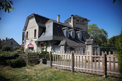 Logis Hôtel Bellevue Rest. La Pomme D'Or, Hôtel à Coucy-le-Château-Auffrique