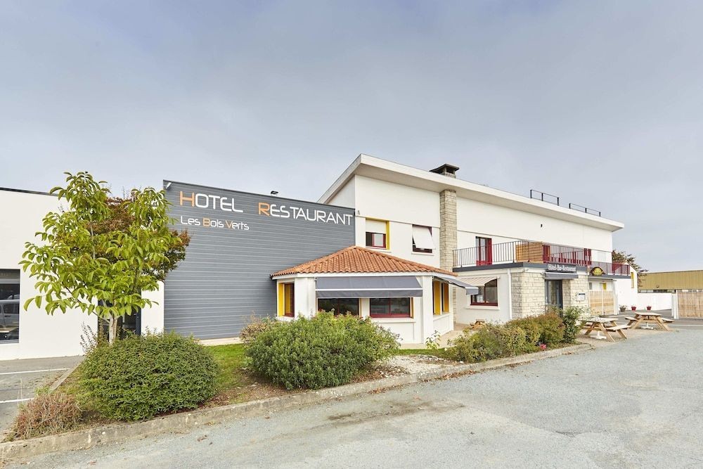 Hotel Restaurant Des Bois Verts, Hôtel aux Herbiers