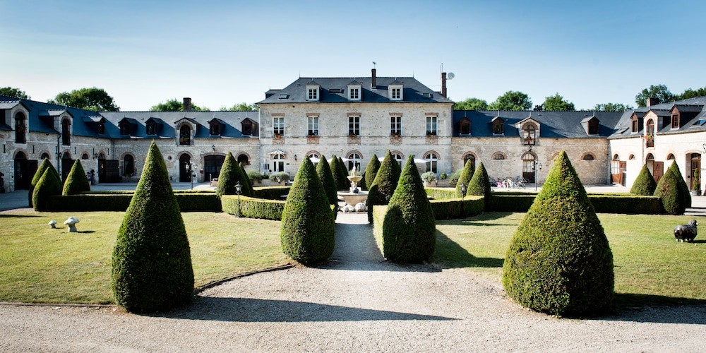 Château De Barive, Hôtel à Sainte-Preuve