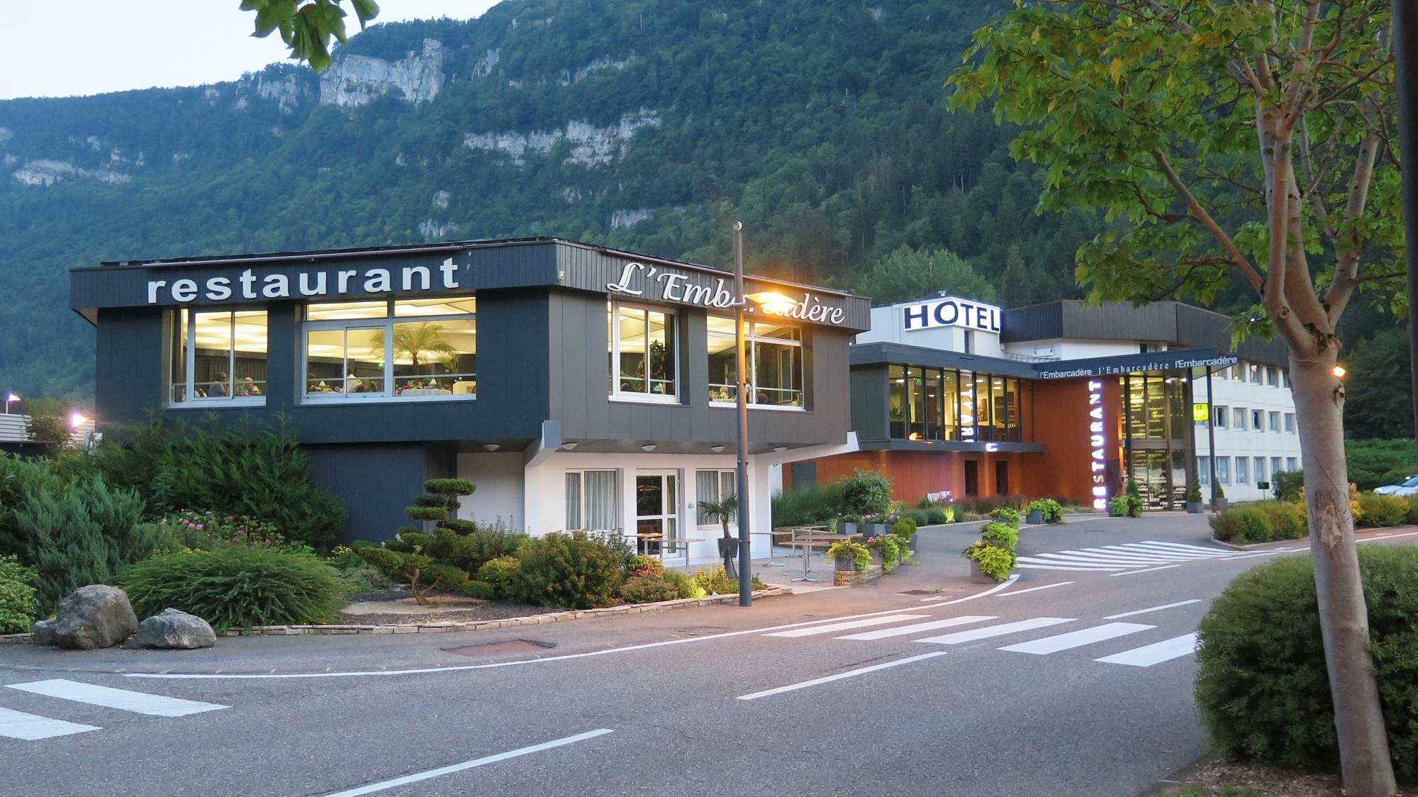 Logis Hôtel L'Embarcadère, Hôtel à Nantua