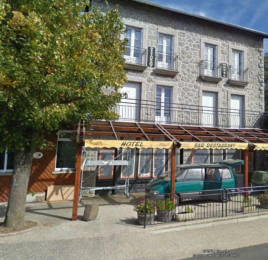 Auberge Les Acacias, Hôtel au Monastier-sur-Gazeille