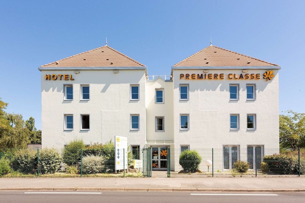PREMIERE CLASSE NANTES OUEST - Saint Herblain, Hôtel à Saint-Herblain