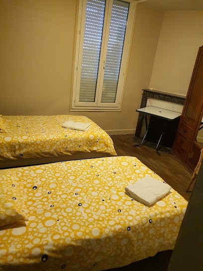 HOTEL DE LA GARE, Hôtel au Malesherbois