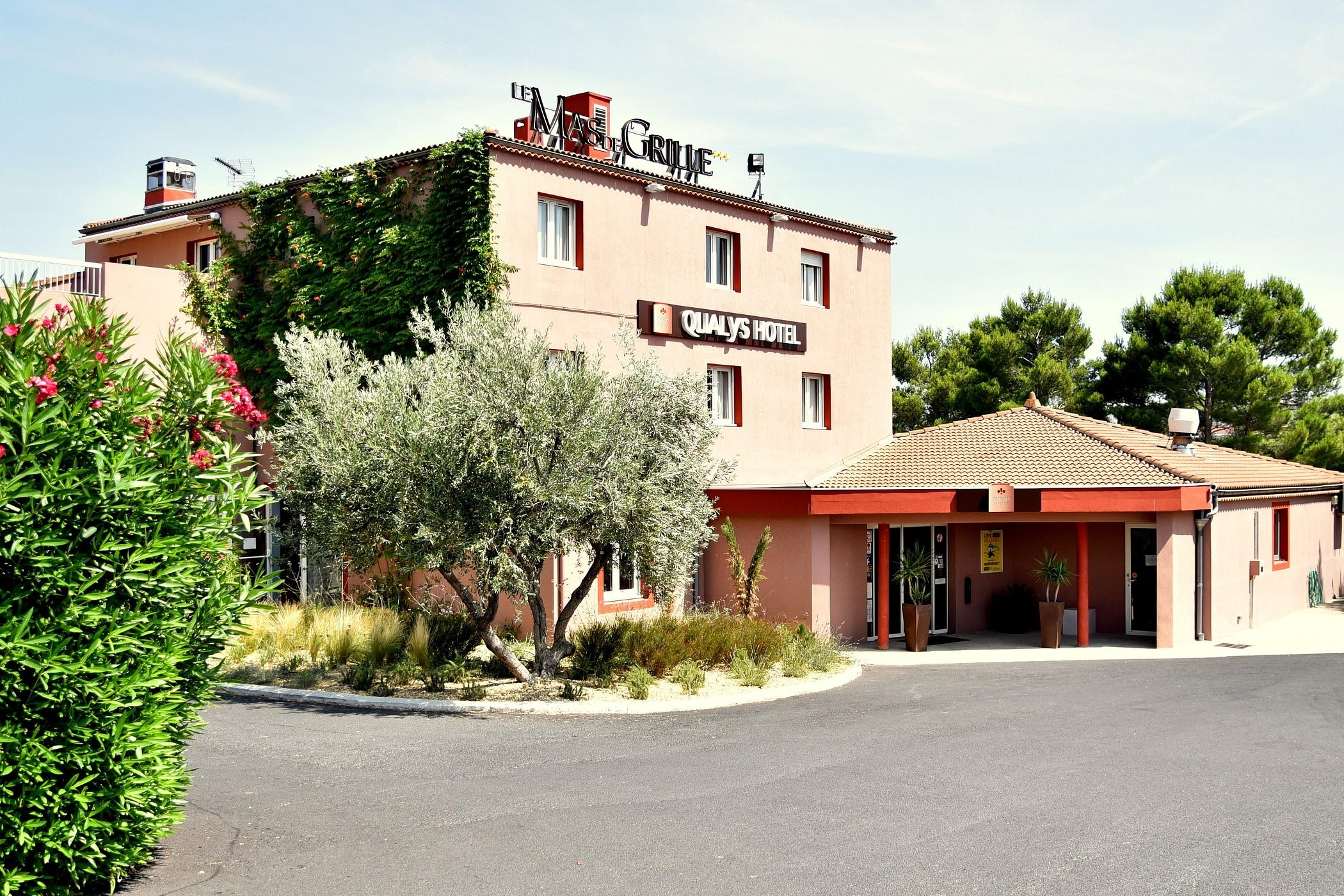 Hôtel-Restaurant The Originals City, Le Mas De Grille, Montpellier Sud, Hôtel à Saint-Jean-de-Védas