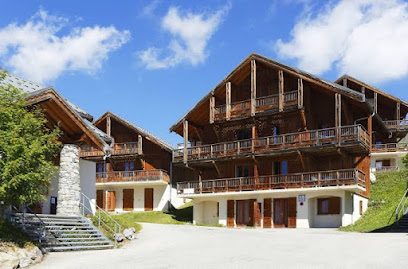 Résidence Goélia Les Chalets Des Cîmes Hôtel à Fontcouverte-la-Toussuire