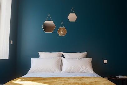 Appart-Hôtel - Bistrot De Paris Saint Amand Les Eaux, Hôtel à Saint-Amand-les-Eaux