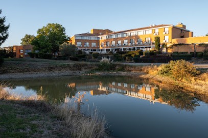 Hôtel Mercure Toulouse Aéroport Golf de Seilh, Hôtel à Seilh