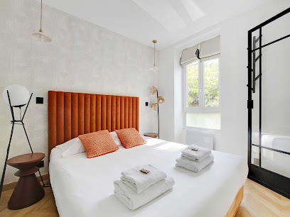 Eclectic Apartment - 2Br/6P - Pl. Rã©Publique - Belvilla By Oyo Hôtel à Paris 11