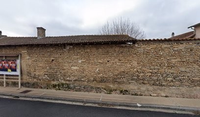 Les Hôtels De La Plaine De L'Ain, Hôtel à Saint-Vulbas