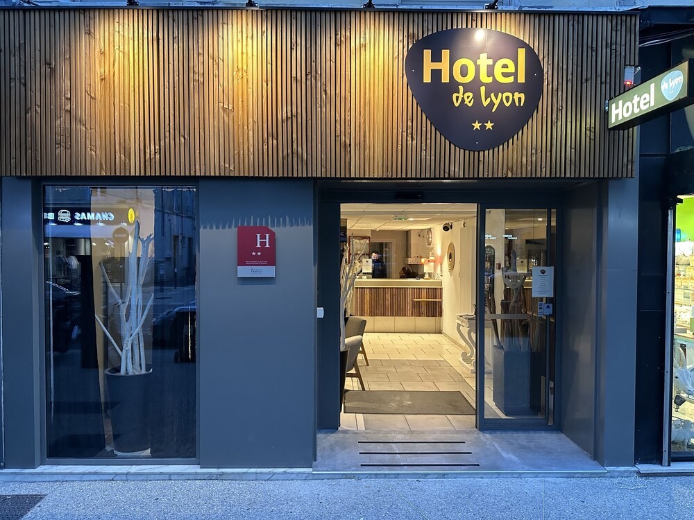 Hotel De Lyon, Hôtel à Valence