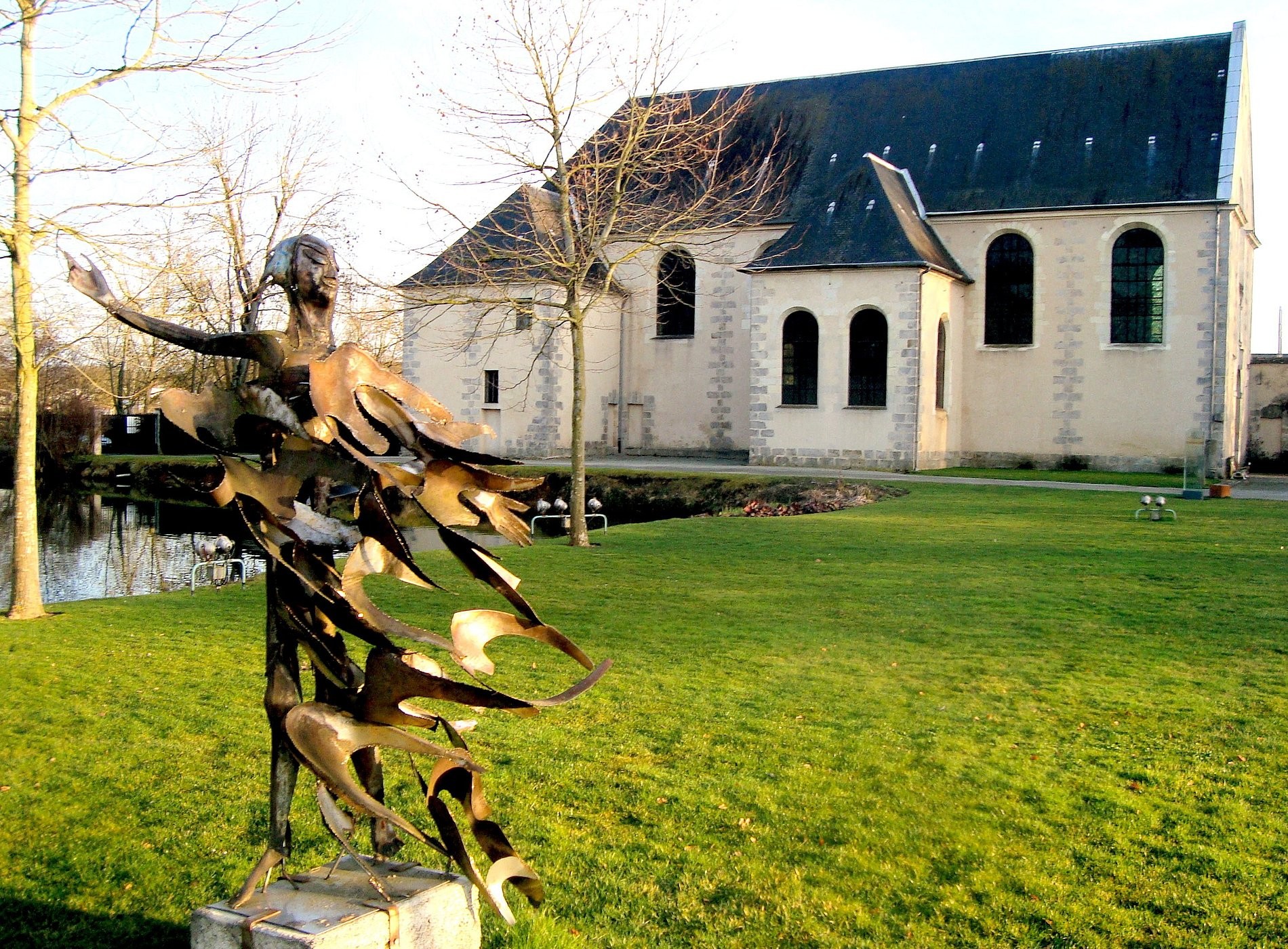 Hôtel De L'Ours, Hôtel à Coulommiers