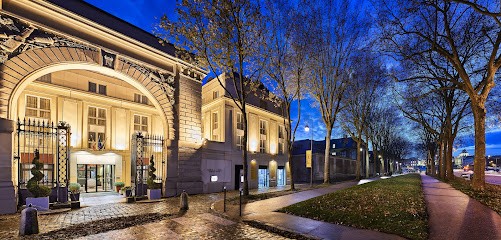 Hôtel Le Louis Versailles Château - MGallery, Hôtel à Versailles