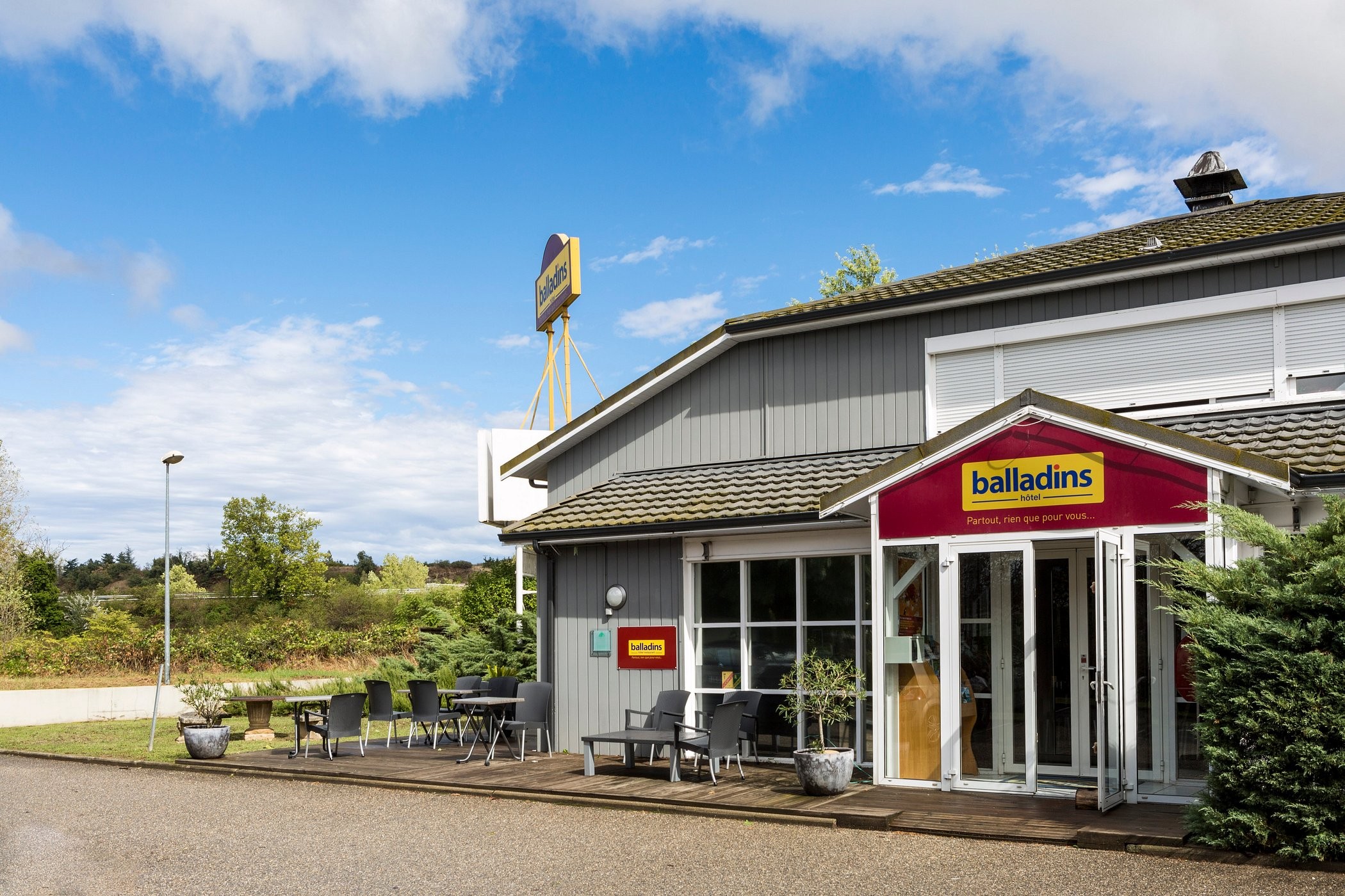 Hôtel initial by balladins Lyon / Chanas, Hôtel à Chanas