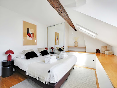 Spacious Duplex - 2Br/6P - Le Marais - Belvilla By Oyo, Hôtel à Paris 04