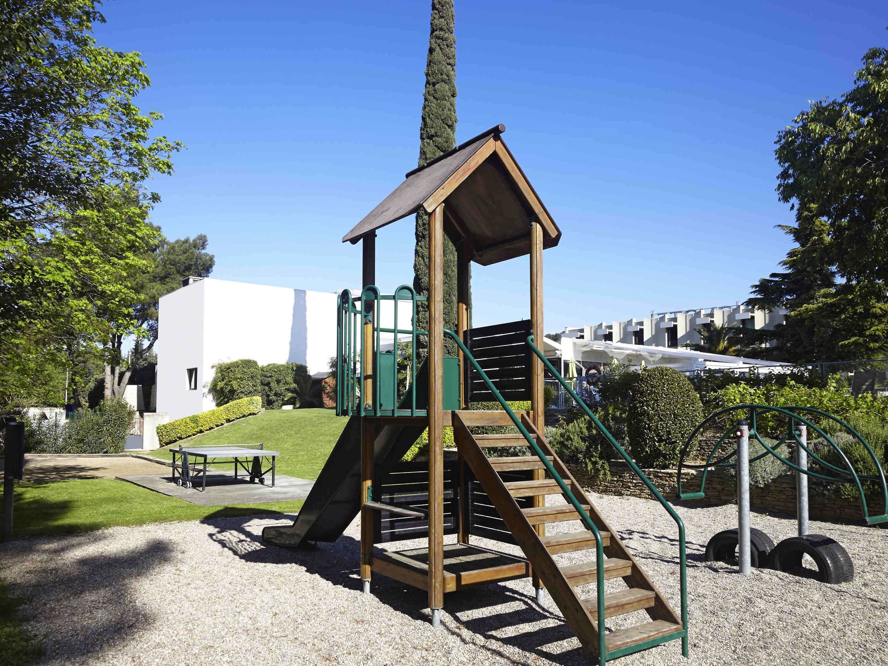 Novotel Marseille Est Porte D'Aubagne, Hôtel à Marseille 11