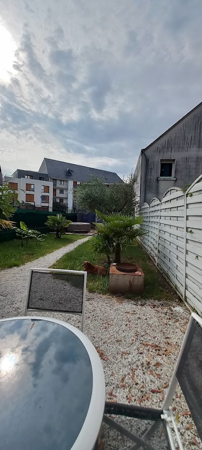 MAISON L’OSTREA, Hôtel à Montoire-sur-le-Loir