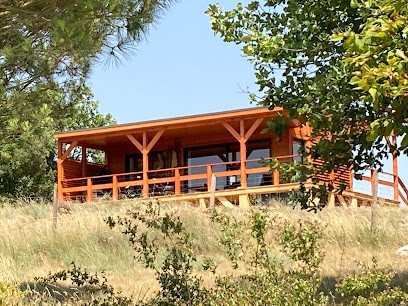 Cabanes Trésors de campagne, Hôtel à Villarzel-du-Razès