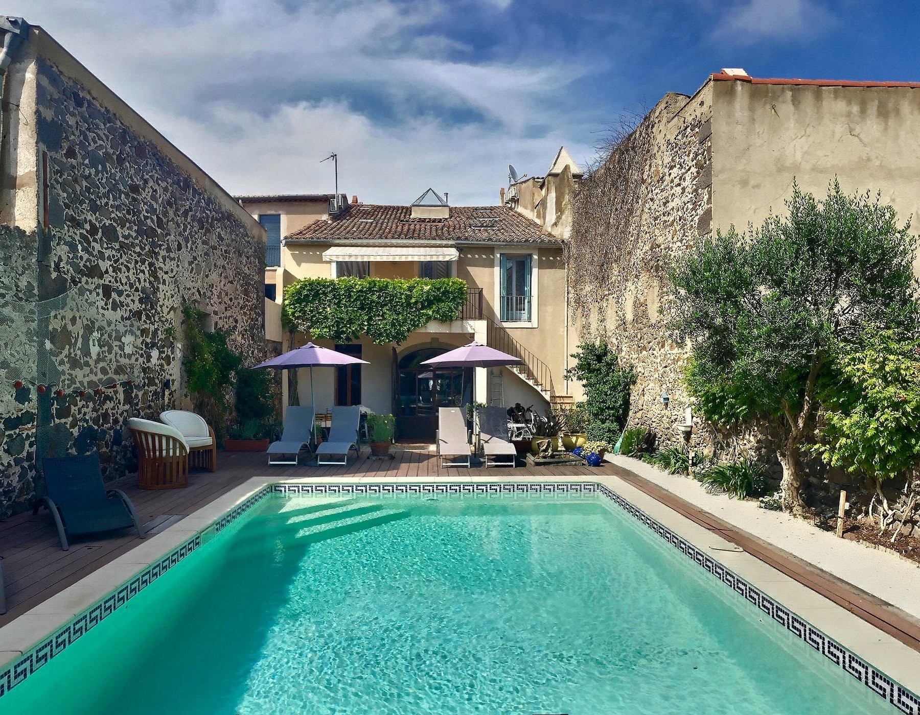 Hotel B&B La Casa Occitane MARSEILLAN, Hôtel à Marseillan