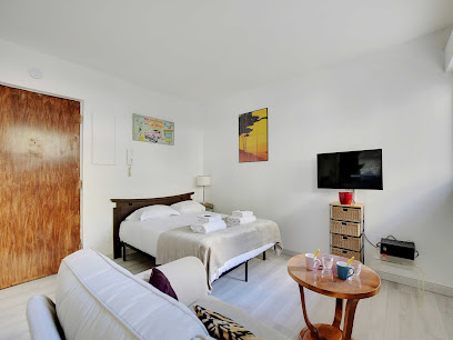 Charming Studio 2P - Buttes Chaumont - Belvilla By Oyo, Hôtel à Paris 19