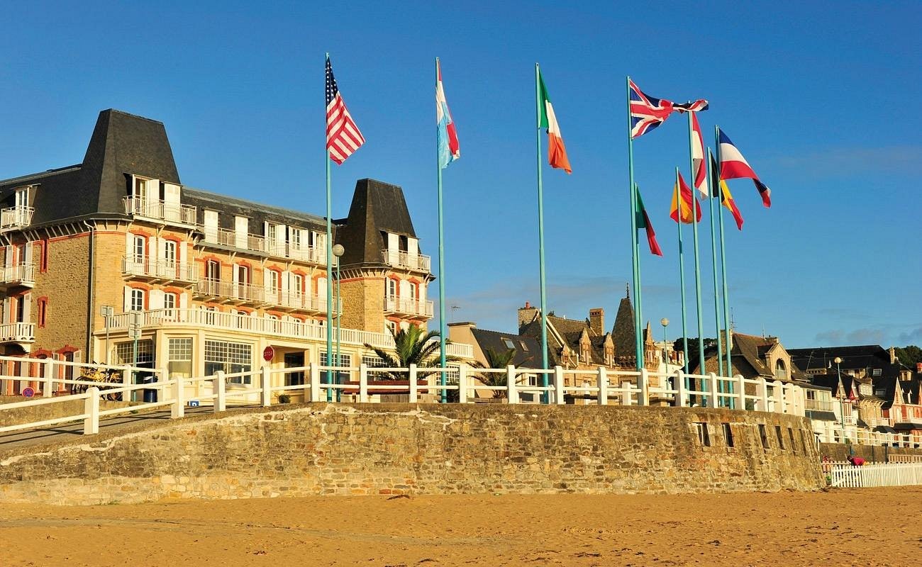 Hôtel VTF L'Hôtel Des Bains, Résidence Hôtelière à Saint-Cast-le-Guildo