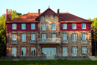 Repère Sauvage Hôtel à la Ville-aux-Clercs