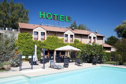 Logis Hôtel Des 3 Massifs, Hôtel à Claix