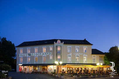 Logis Hôtel-restaurant Le Commerce HC, Hôtel à Rieupeyroux