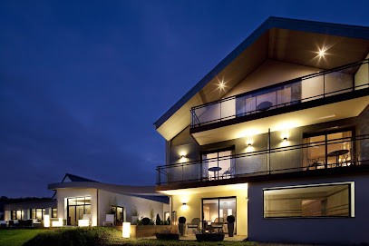 L'Aubinière L'-SARL, Hôtel à Saint-Ouen-les-Vignes