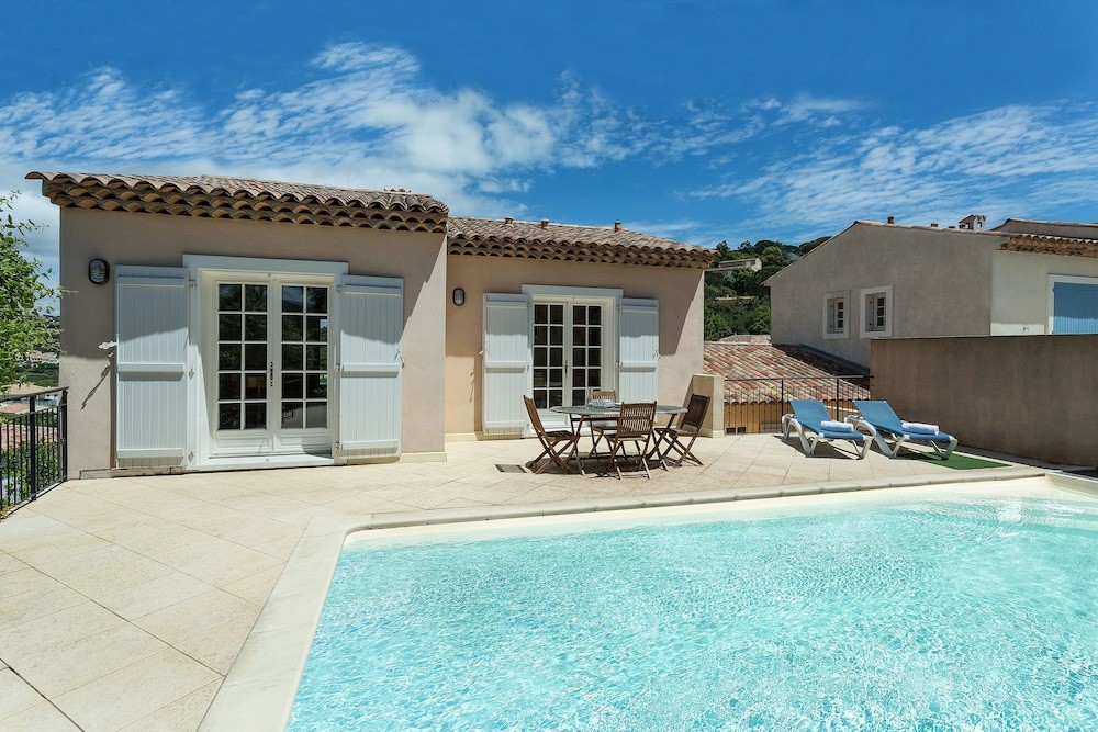 Lagrange Vacances - Le Carre Beauchene, Résidence Hôtelière à Sainte-Maxime