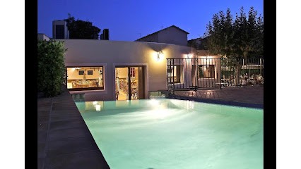 Logis Hotel Le Nouvel- Restaurant La Table, Hôtel à Portes-lès-Valence