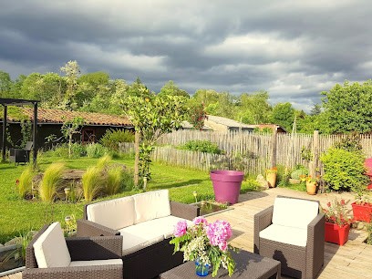 Logis Auberge la Barguillère, Hôtel à Saint-Pierre-de-Rivière