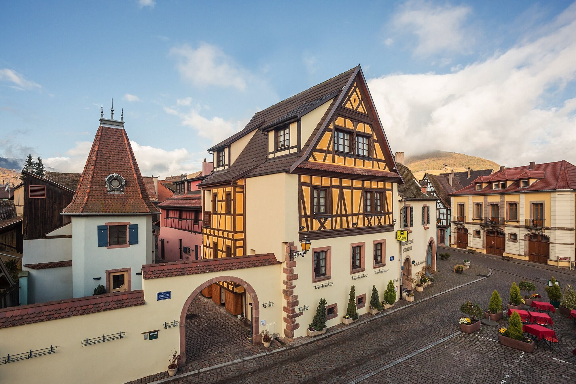 Hostellerie Schwendi, Hôtel à Kaysersberg Vignoble