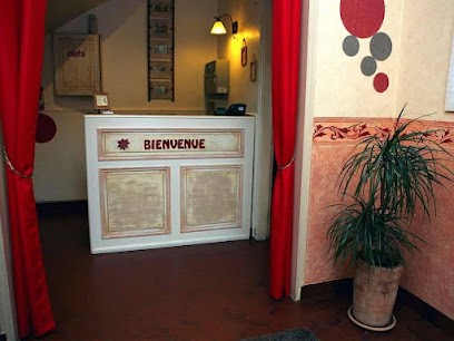 Hôtel Du Commerce, Hôtel à Cholet