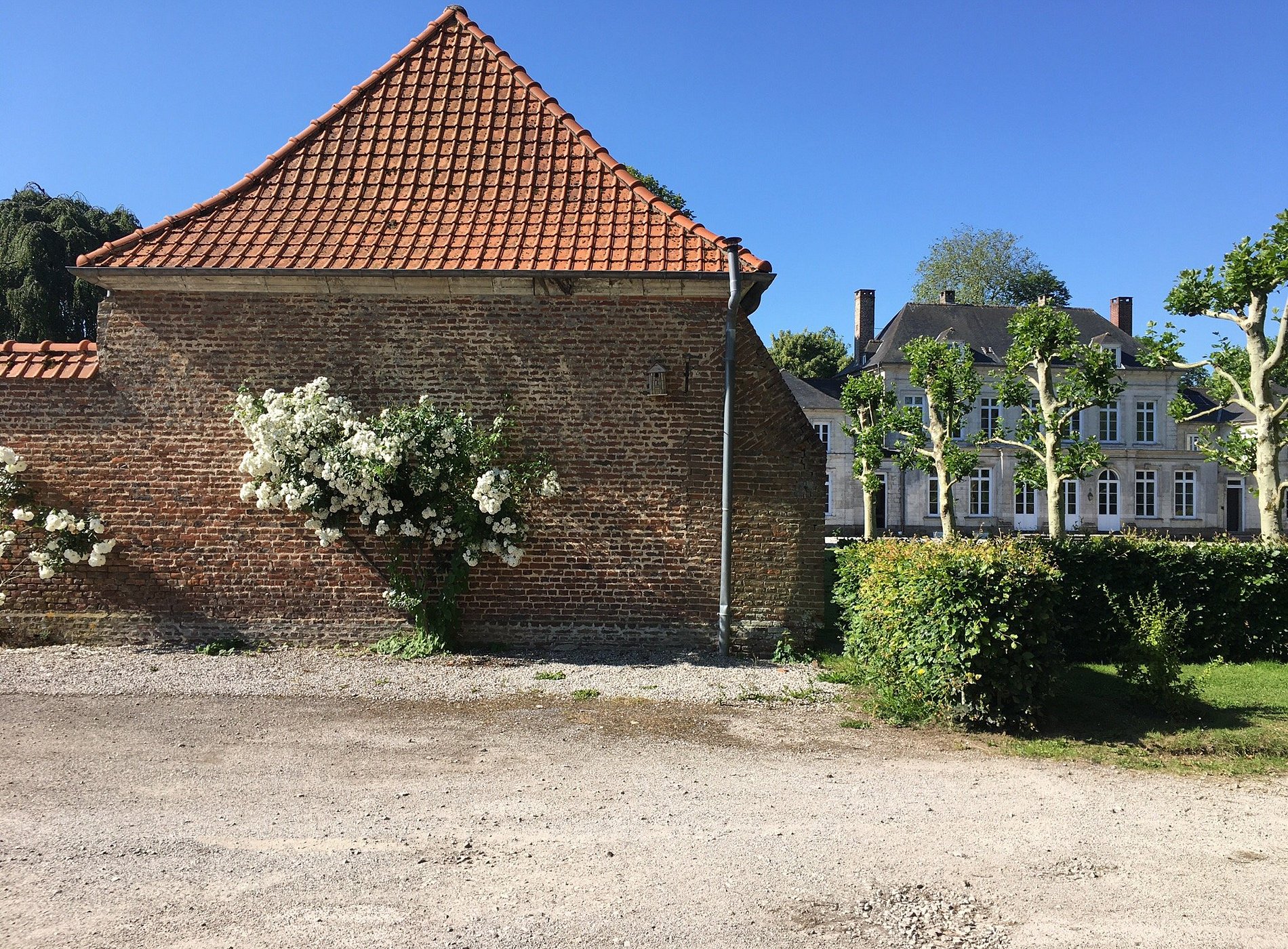 La Cour De Rémi Hôtel à Bermicourt