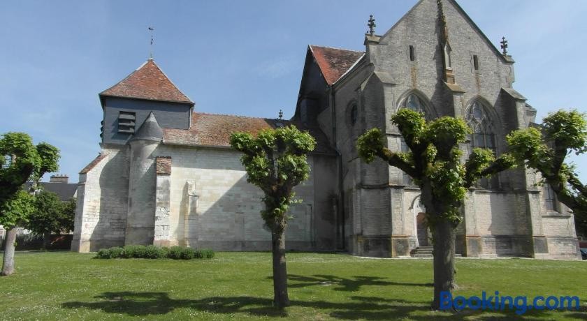 Le Breuil, Hôtel à Piney