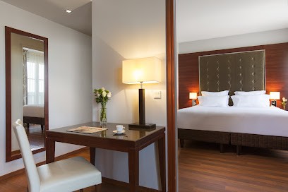 Relais Spa Val D'Europe, Hôtel à Chessy